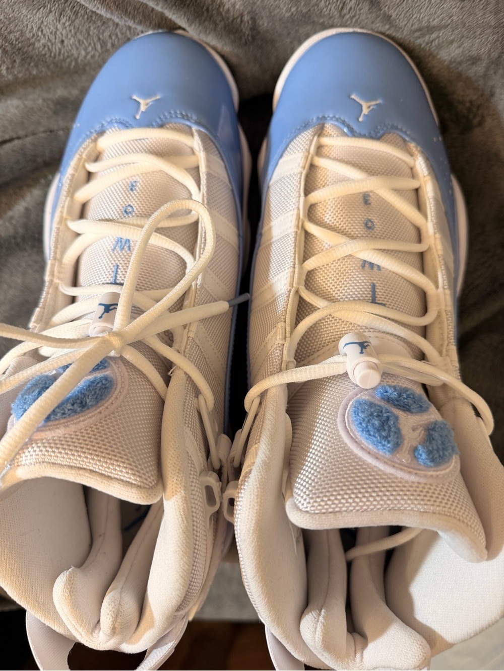 🔥Jordan Men’s 6 Rings- White and University Blue UNC…NO BOX - Picture 4 of 9